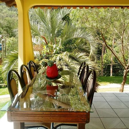 Casa Com Flores Pedra Azul  Buitenkant foto